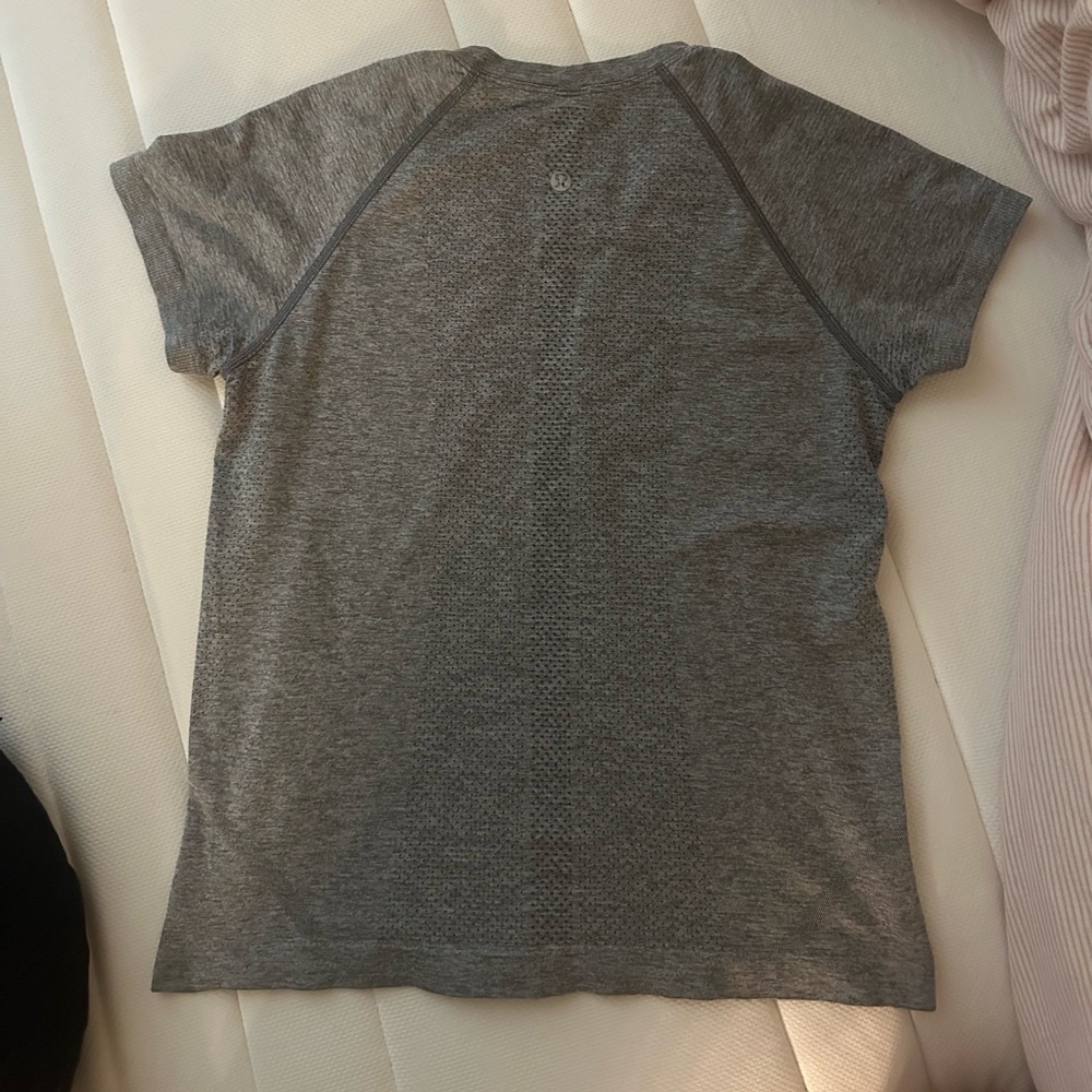 Grey swiftly tech